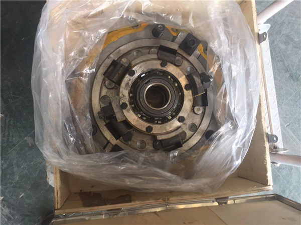 施压机构 施压机构