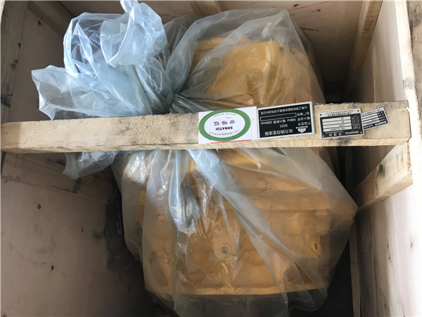 变速箱总成 变速箱总成