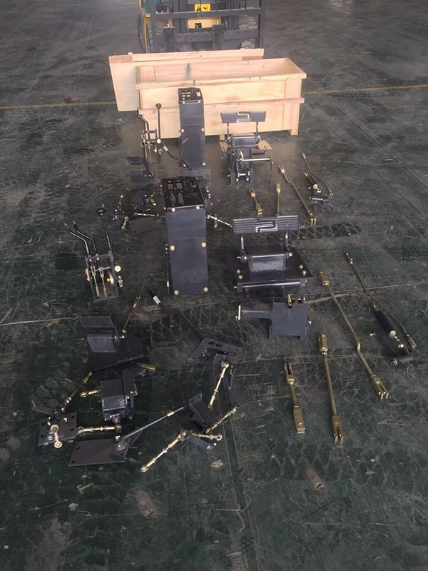 推土机全车操纵 推土机全车操纵