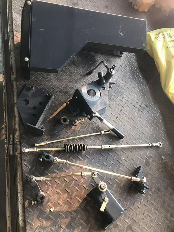 变速操纵杆联动操纵箱 变速操纵杆联动操纵箱