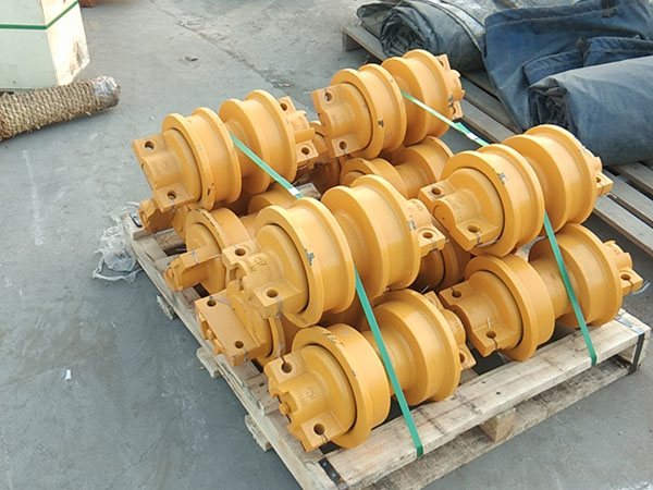 山推推土机支重轮