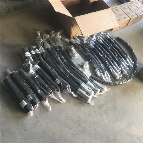 山推挖掘机配件