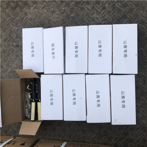 山推挖掘机配件