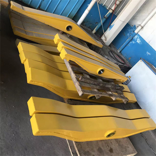 山推推土机配件